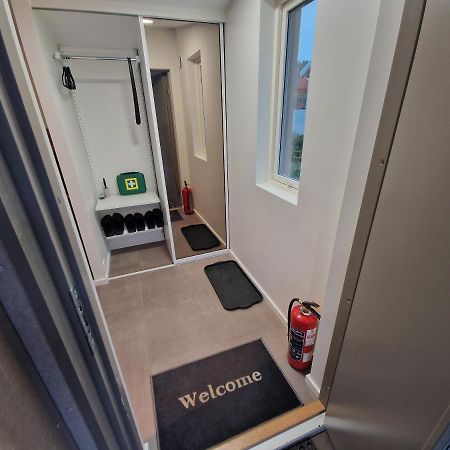 Northern Living 2 Room With Shared Bathroom ทรอมโซ ภายนอก รูปภาพ