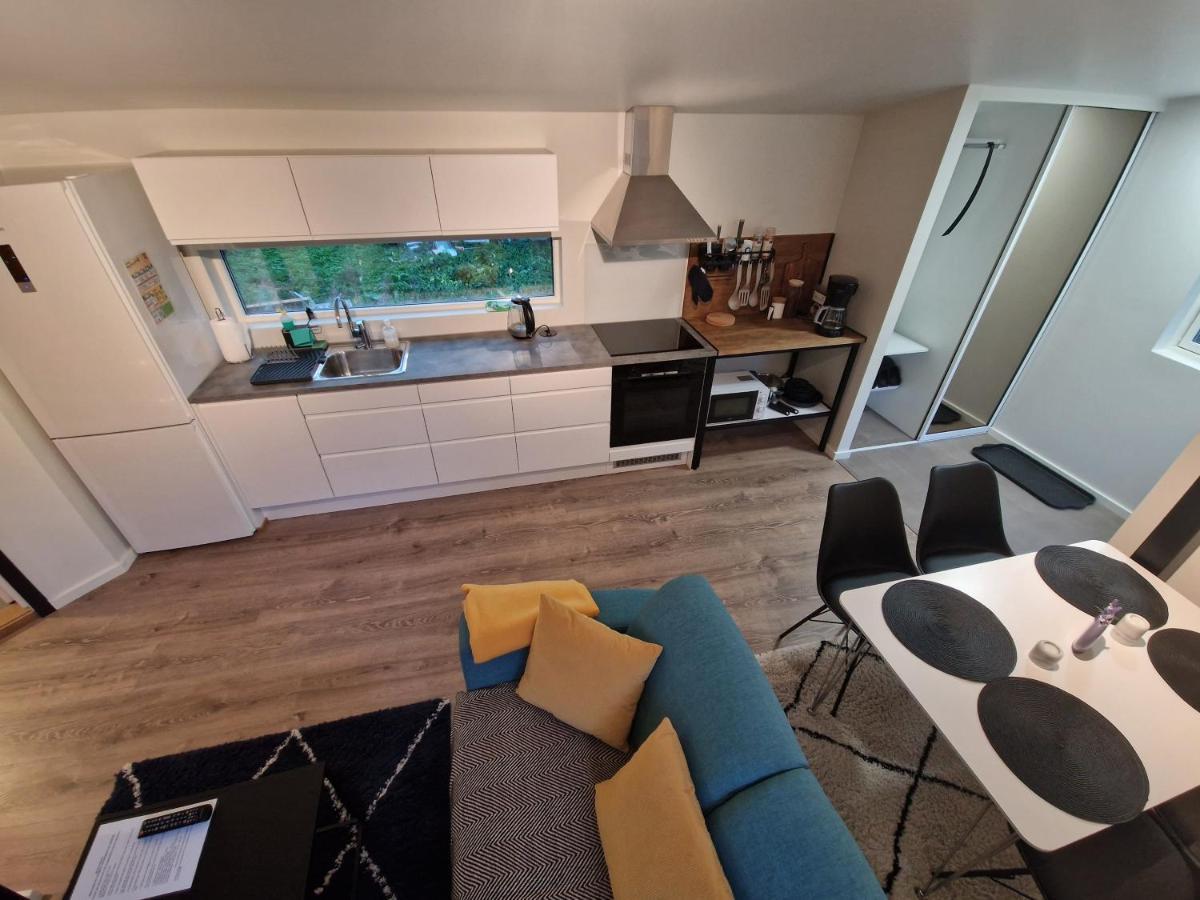 Northern Living 2 Room With Shared Bathroom ทรอมโซ ภายนอก รูปภาพ